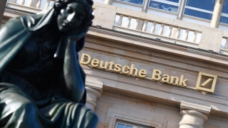 Tragedie la Deutsche Bank: a pierdut jumătate din valoarea de piață