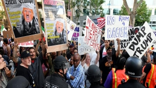 Trump nu e indiferent la protestele împotriva sa