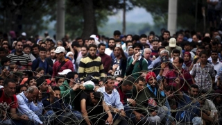 UE vrea să retrimită în Turcia toţi refugiaţii care nu sunt sirieni