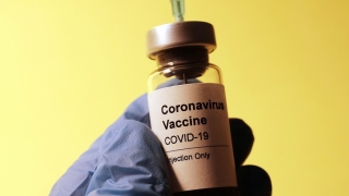 Cum ne putem înscrie pe platforma online pentru programarea vaccinării împotriva COVID-19