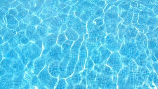 Un adult şi doi copii, morţi într-o piscină din Germania