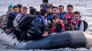 Peste 200 de migranţi salvaţi în largul mării , de la începutul anului