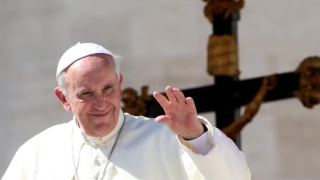 Vaticanul promovează aniversarea de 80 de ani a Papei pe reţelele de socializare