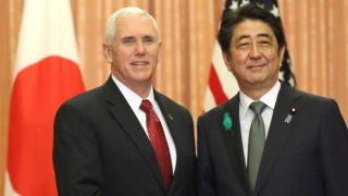 Vicepreședintele SUA și premierul japonez discută despre implicarea Chinei în problema nord-coreeană