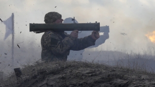 Zeci de moldoveni luptă în estul Ucrainei, de partea rebelilor