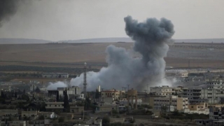 Zeci de victime civile în Siria, în urma raidurilor aeriene „duble“
