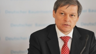 Dacian Cioloș, huiduit la Iași
