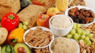 Alimentaţia bogată în fibre ajută! Risc redus de afecţiuni cardiovasculare, cancer şi diabet