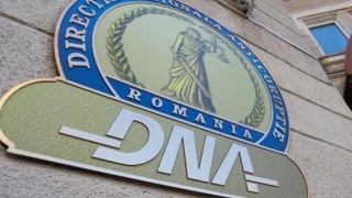 DNA a început urmărirea penală a trei persoane și trei firme, în dosarul privind achizițiile de la baza Kogălniceanu