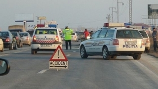 Șapte mașini implicate într-un accident pe DN1. Traficul este blocat!