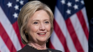 Hillary Clinton își reia vineri activitățile prevăzute în campania sa electorală