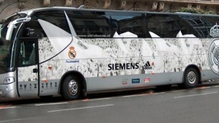 Fanii echipei Napoli au blocat autocarul jucătorilor de la Real Madrid