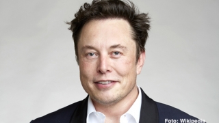 Elon Musk vrea să facă o platformă de socializare