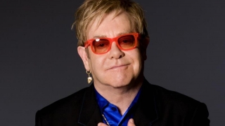 Elton John și-a încheiat cariera pe scenă