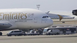 100 de pasageri s-au simţit rău în timpul unui zbor al companiei Emirates, de la Dubai spre New York