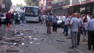 4 civili uciși și alte 19 persoane rănite, într-o explozie în Turcia