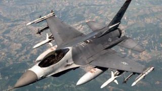 Un avion de vânătoare F-16 s-a prăbuşit în Statele Unite. Pilotul s-a catapultat