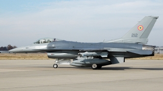 Încă trei aeronave F-16 vor ateriza în România