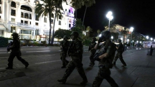 ”Franța e în război cu terorismul”