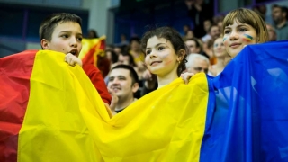 Echipa naţională a României va disputa meciul cu Andorra cu porţile închise. Doar copiii sub 14 ani vor avea acces gratuit!