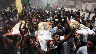 Funeralii pentru cele 60 de victime din Fâşia Gaza