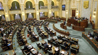 Senatorii votează marţi cererea procurorilor în cazul lui Titus Corlățean