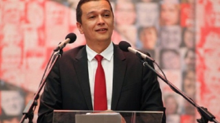 Renegat de PSD, Grindeanu a devenit eroul celor ce i-au cerut demisia