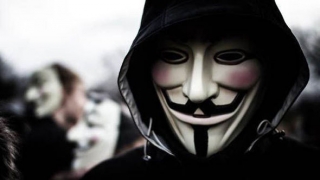 Hackerii „Anonymous“ - avertismente pentru izbucnirea celui de-al Treilea Război Mondial!