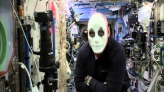 Halloween pe Stația Spațială Internațională: Costumul de astronaut nu este o opțiune