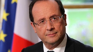Francois Hollande îşi exprimă îngrijorarea faţă de conflictul din Ucraina