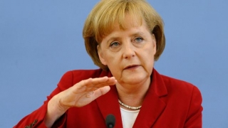 Angela Merkel: Imigranţii şi germanii pot învăţa unii de la alţii