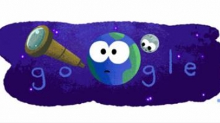 Google marchează descoperirea celor 7 planete printr-un doodle special