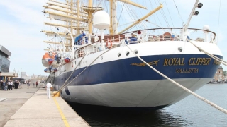 Velierul de lux Royal Clipper a ajuns în Portul Constanța