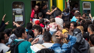 Ministrul de interne austriac anunță măsuri mai dure privind imigranții