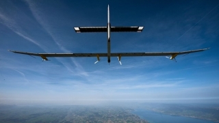 Avionul Solar Impulse 2 continuă înconjurul lumii