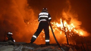 Incendiu de proporții pe bulevardul Aurel Vlaicu din Constanța