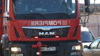 Incendiu la un cămin studenţesc din Constanţa. Zeci de persoane evacuate