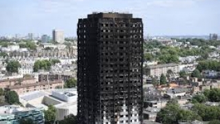 Industria de asigurări a avertizat în legătură cu riscul de incendiu la Grenfell Tower