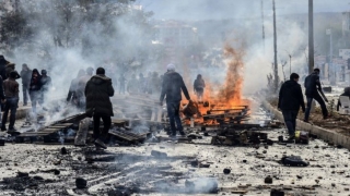 Franța cere „încetarea imediată a bombardamentelor“ făcute de turci în zonele kurde