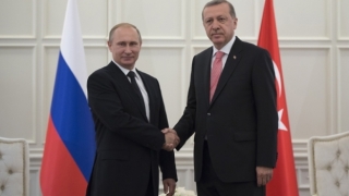 Dialog susținut privind Siria între președinții Putin și Erdogan