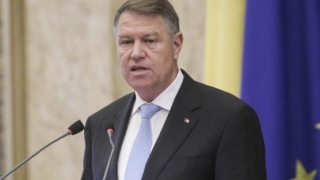Iohannis, amendat de Consiliul pentru Combaterea Discriminării pentru apelativul „nişte penali“