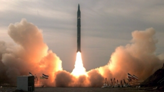 Iranul a testat cu succes o rachetă balistică
