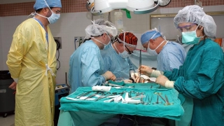 Primul centru de transplant multi-organ din sud-estul Europei se va construi la Bucureşti