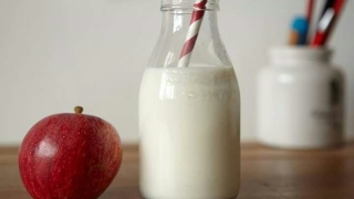 Fructe, legume, lapte, produse lactate și de panificație, în noul Program pentru şcoli