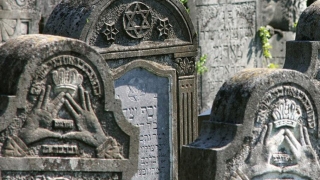 Filmul „Şi lespezile vorbesc. Cimitirele evreieşti din Moldova şi Bucovina“ proiectat la ICR Viena
