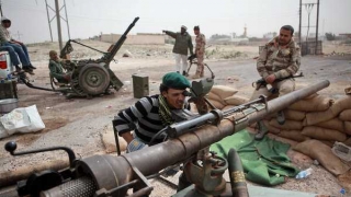 Raport ONU: Toate părțile implicate în conflictul din Libia, vinovate de crime de război