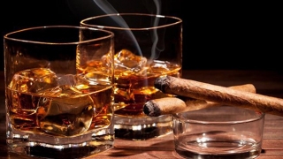 Liceenii din județul Constanța, fumători înrăiți și mari amatori de alcool