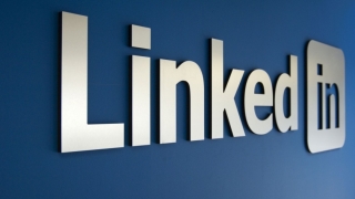 UE va aproba preluarea LinkedIn de către Microsoft
