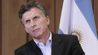 Președintele Argentinei îi va cere lui Barack Obama declasificarea arhivelor privind dictatura