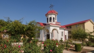 Liturghie arhierească la mănăstirea „Sf. Elena de la Mare“